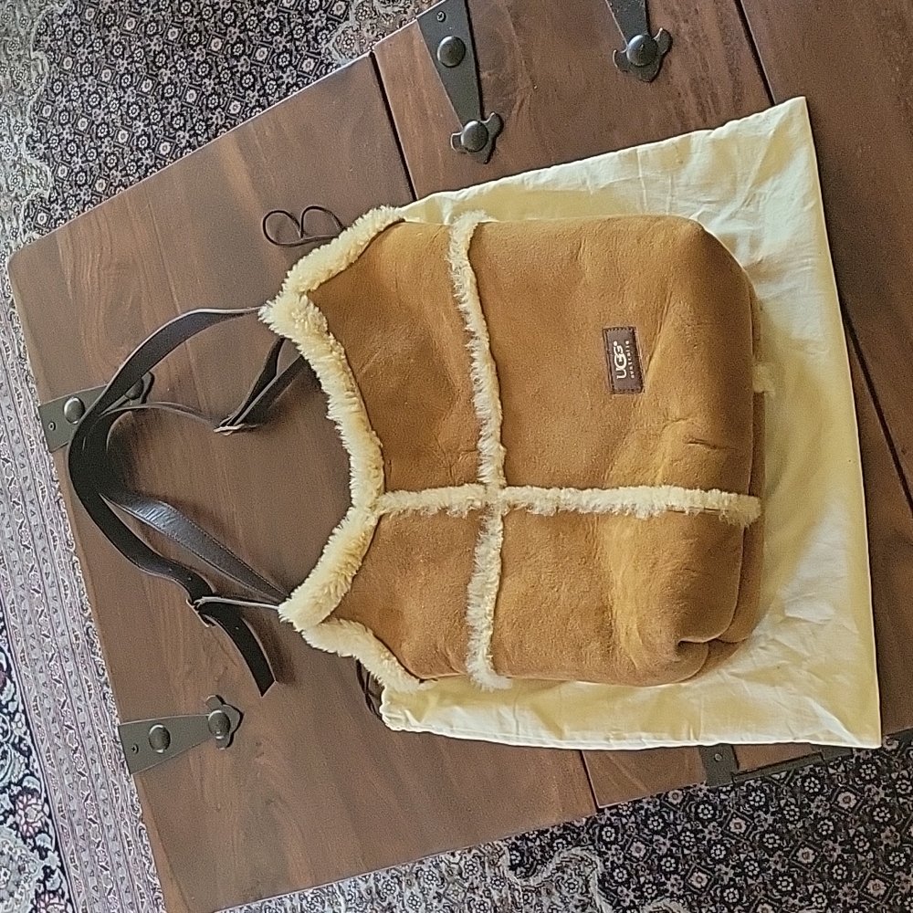 UGG Australia Shoulder Bag